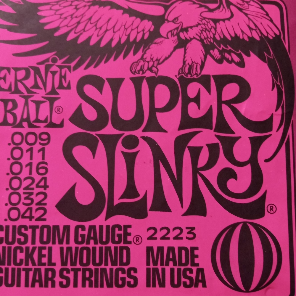 Ernie Ball Super Slinky Guitar Strings